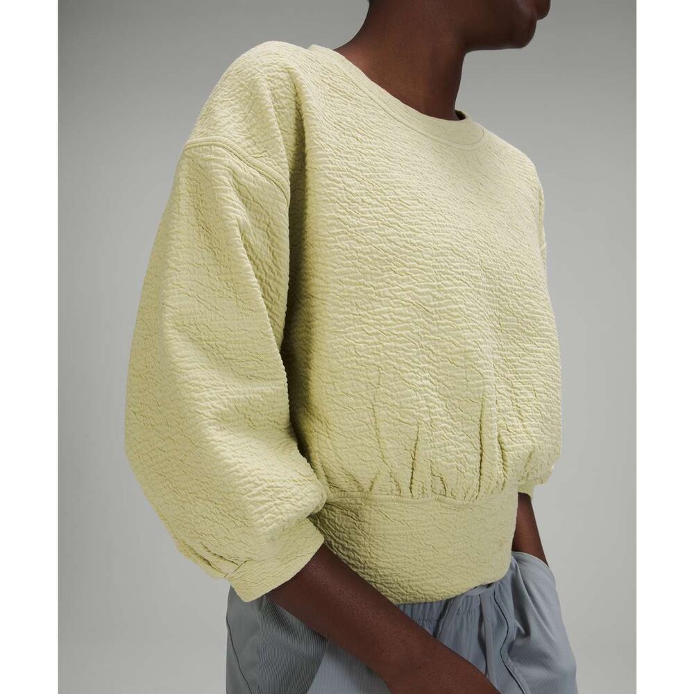 Lululemon Textured Crewneck Pullover US 8 Dew Green Cotton Blend Athleisure Gym